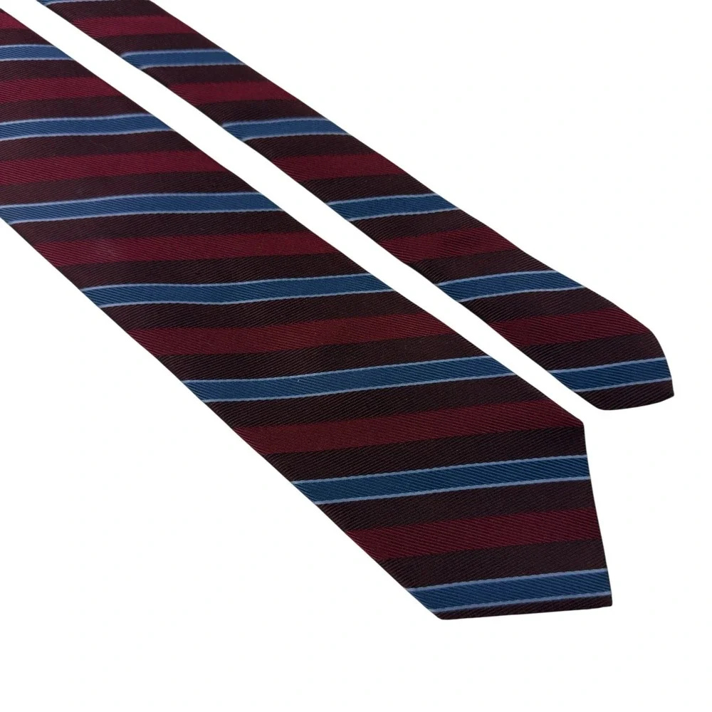 Brooks Brothers Silk‎ Tie Red Blue Stripe Stain Resistant USA 3.5x58